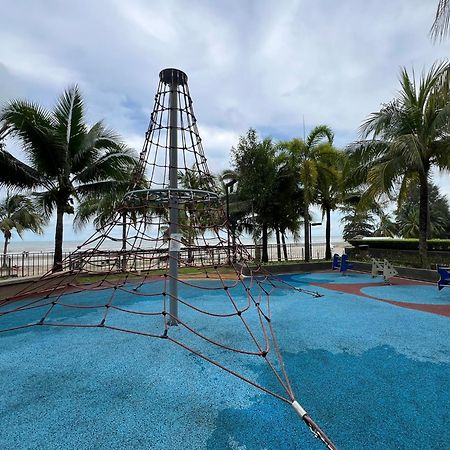 Vitaminsea Seaview 6Pax Studio Netflix B-7-03 Kuantan Exteriör bild