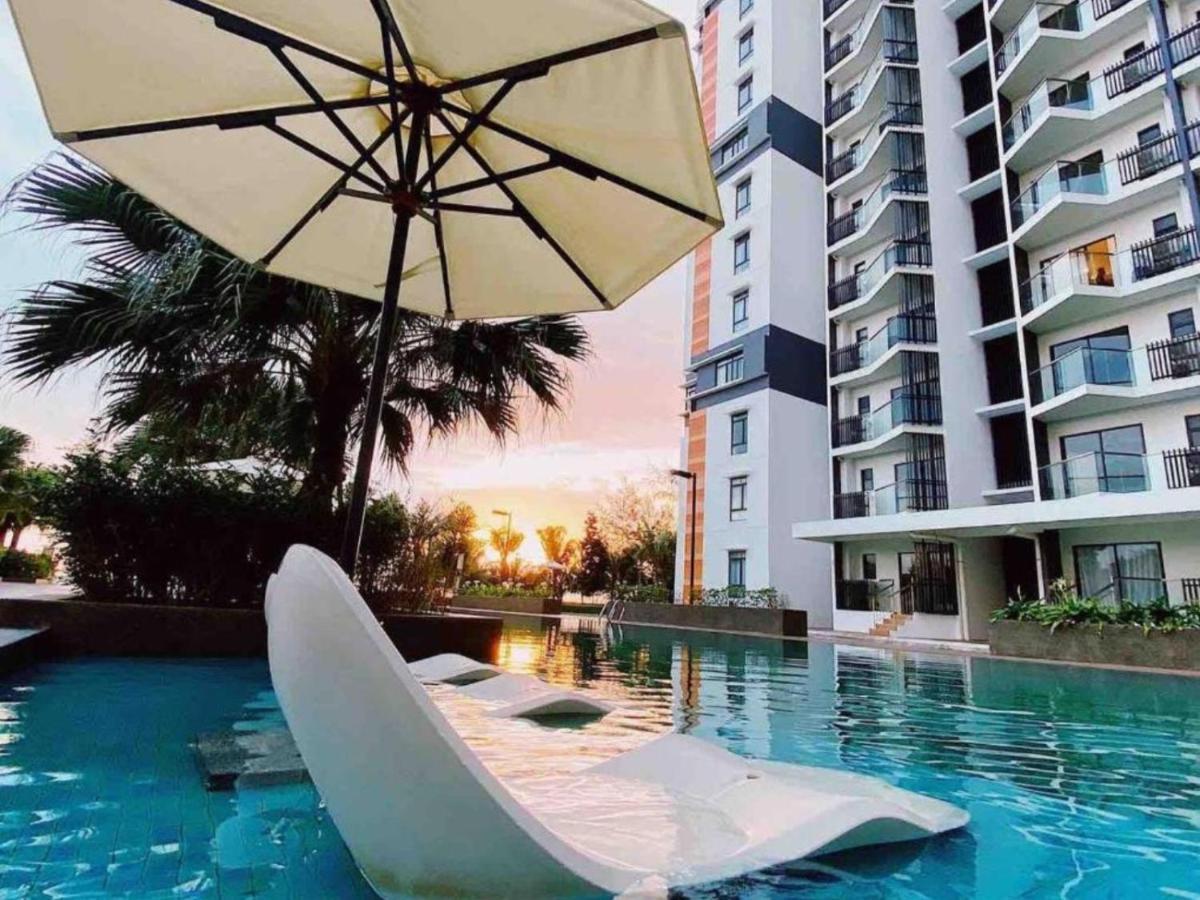 Vitaminsea Seaview 6Pax Studio Netflix B-7-03 Kuantan Exteriör bild