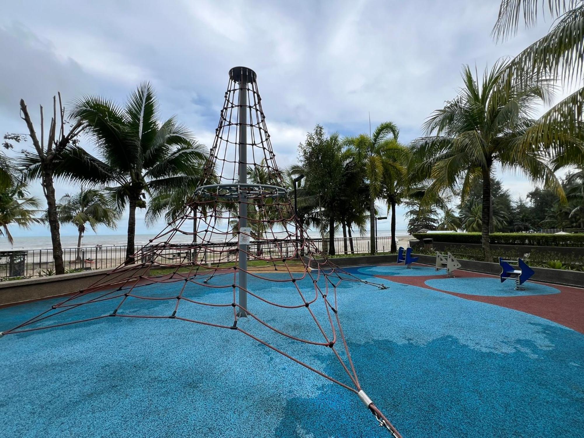 Vitaminsea Seaview 6Pax Studio Netflix B-7-03 Kuantan Exteriör bild